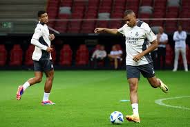 第三节15分无济于事！瓦塞尔13中7拿下21分5助攻正负值-22最低.